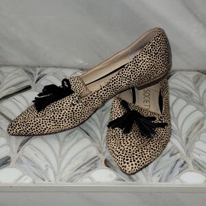 Sole Society Tan and Black Flats with Suede Tassels, 8 1/2. EUC